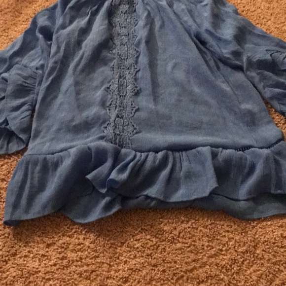 Top :) - Picture 4 of 5